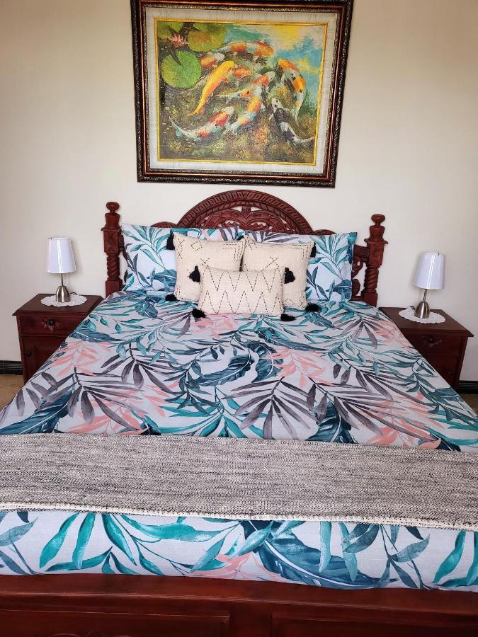 Medewi Manor Aparthotel Airsatang Buitenkant foto